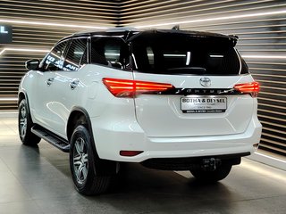 2019 Toyota Fortuner 2.4GD-6 R/B A/T - photo 3