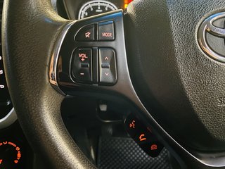 2022 Toyota Urban Cruiser 1.5 Xi - photo 11
