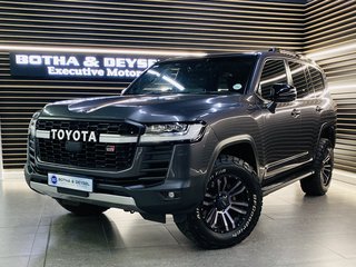 Toyota Land Cruiser Used vehicle for sale