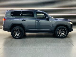 2021 Toyota Land Cruiser LANDCRUISER 300 V6 3.3D GR-S - photo 10