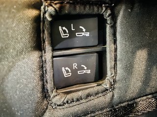 2021 Toyota Land Cruiser LANDCRUISER 300 V6 3.3D GR-S - photo 9