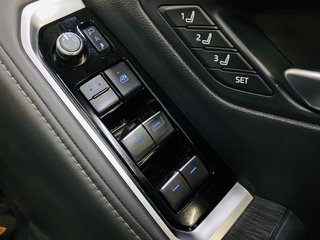 2021 Toyota Land Cruiser LANDCRUISER 300 V6 3.3D GR-S - photo 5