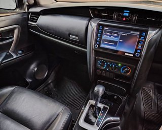 2022 Toyota Fortuner 2.4GD-6 R/B A/T - photo 10