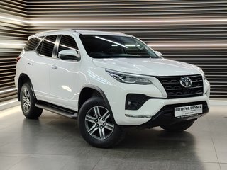 2022 Toyota Fortuner 2.4GD-6 R/B A/T - photo 19