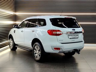 2017 Ford Everest 2.2 TDCi XLT A/T - photo 4