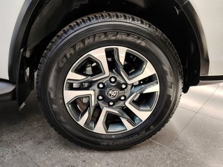 2023 Toyota Fortuner 2.4GD-6 R/B A/T - photo 10