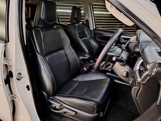 2023 Toyota Fortuner 2.4GD-6 R/B A/T - photo 13