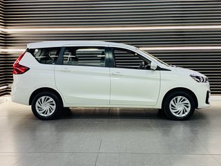 2023 Toyota Rumion 1.5 SX - photo 2