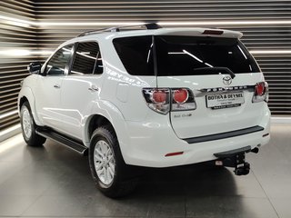 2016 Toyota Fortuner 3.0D-4D R/B - photo 3
