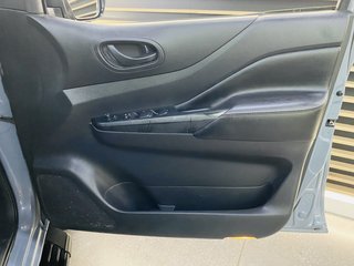 2021 Nissan Navara 2.5DDTI PRO-2X A/T D/C P/U - photo 5