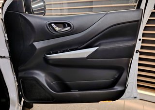 2023 Nissan Navara 2.5DDTI SE PLUS A/T D/C P/U - photo 7