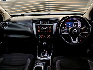 2023 Nissan Navara 2.5DDTI SE PLUS A/T D/C P/U - photo 9