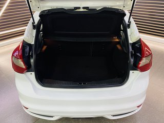 2015 Ford Focus 2.0 GTDi ST3 (5DR) - photo 10