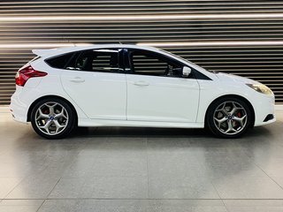 2015 Ford Focus 2.0 GTDi ST3 (5DR) - photo 1