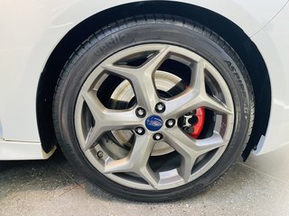 2015 Ford Focus 2.0 GTDi ST3 (5DR) - photo 7