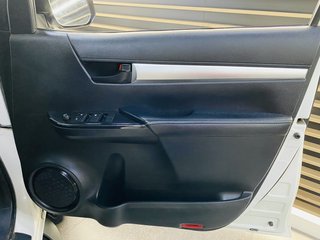 2019 Toyota Hilux 2.4 GD-6 SRX 4X4 P/U D/C - photo 2