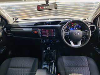 2019 Toyota Hilux 2.4 GD-6 SRX 4X4 P/U D/C - photo 6