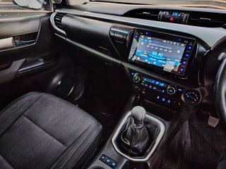 2016 Toyota Hilux 2.8 GD-6 RAIDER 4X4 P/U D/C - photo 10