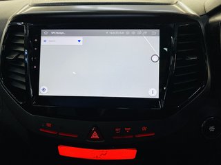 2022 Mahindra XUV300 1.2T (W8) - photo 9