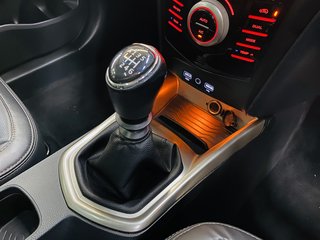 2022 Mahindra XUV300 1.2T (W8) - photo 12