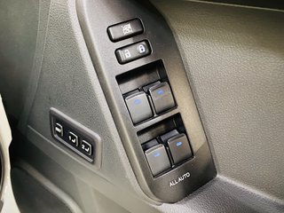 2023 Toyota Prado VX 2.8GD A/T - photo 6