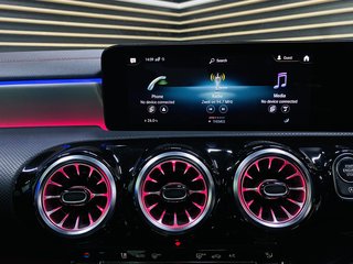2023 Mercedes-Benz CLA 200 PROGRESSIVE A/T - photo 8