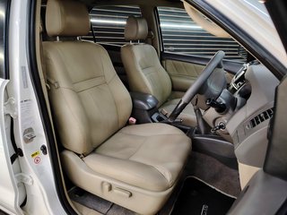 2012 Toyota Fortuner 3.0D-4D HERITAGE R/B - photo 11
