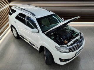 2012 Toyota Fortuner 3.0D-4D HERITAGE R/B - photo 17