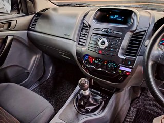 2014 Ford Ranger 2.2TDCi XL P/U D/C - photo 10
