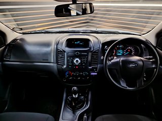 2014 Ford Ranger 2.2TDCi XL P/U D/C - photo 5