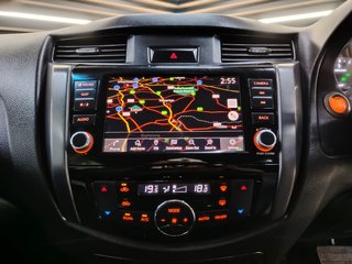 2022 Nissan Navara 2.5DDTI PRO-2X A/T D/C P/U - photo 4