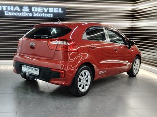 2016 Kia Rio 1.2 5DR - photo 6