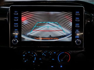 2021 Toyota Hilux 2.8 GD-6 RB LEGEND P/U E/CAB - photo 14