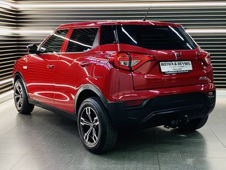 2023 Mahindra XUV300 1.2T SE (W4) - photo 7