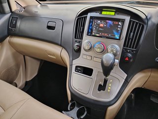 2013 Hyundai H-1 2.5 CRDI (VGT) WAGON A/T - photo 1