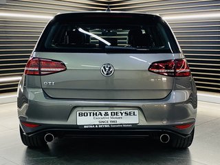 2017 Volkswagen Golf GOLF VII GTi 2.0 TSI DSG - photo 8