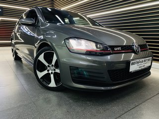 2017 Volkswagen Golf GOLF VII GTi 2.0 TSI DSG - photo 3