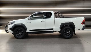 2022 Toyota Hilux 2.8 GD-6 RB LEGEND 4X4 A/T P/U E/CAB - photo 2