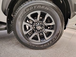 2022 Toyota Hilux 2.8 GD-6 RB LEGEND 4X4 A/T P/U E/CAB - photo 9