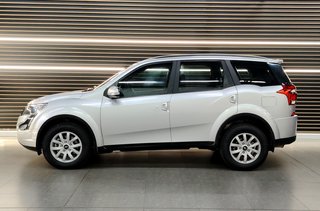 2021 Mahindra Xuv 500 2.2D MHAWK A/T (W8) 7 SEAT - photo 2