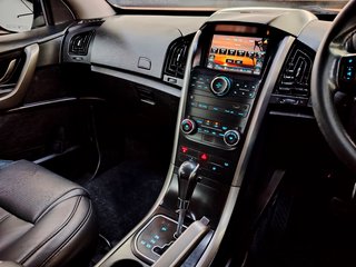2021 Mahindra Xuv 500 2.2D MHAWK A/T (W8) 7 SEAT - photo 1