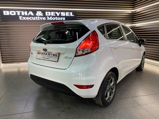 2018 Ford Fiesta 1.0 ECOBOOST TREND 5DR - photo 4