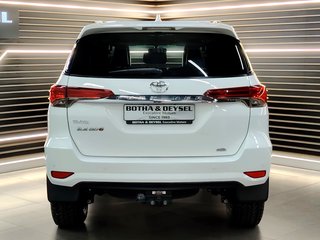 2017 Toyota Fortuner 2.4GD-6 R/B A/T - photo 4