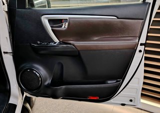 2017 Toyota Fortuner 2.4GD-6 R/B A/T - photo 7