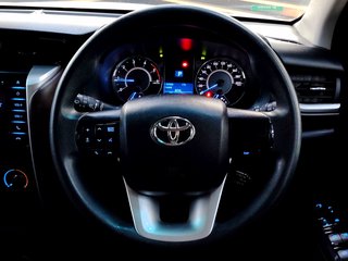 2017 Toyota Fortuner 2.4GD-6 R/B A/T - photo 10