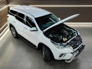 2017 Toyota Fortuner 2.4GD-6 R/B A/T - photo 17