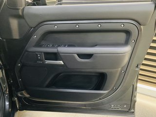 2025 Land Rover Defender D350 HSE X-DYNAMIC - photo 7