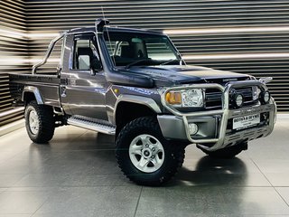2011 Toyota Land Cruiser LAND CRUISER 79 4.0P 60TH ED P/U S/C - photo 3