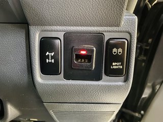 2011 Toyota Land Cruiser LAND CRUISER 79 4.0P 60TH ED P/U S/C - photo 11