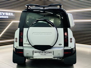 2020 Land Rover Defender 110 D240 - photo 9